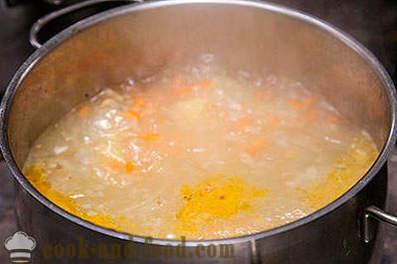 Sorrel σούπα με συνταγή αυγό με μια φωτογραφία