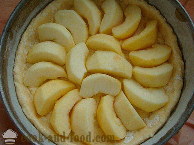 Cheesecake με μήλα και πλήρωση καρύδας