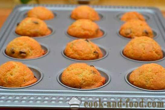 Muffins με κομματάκια σοκολάτας