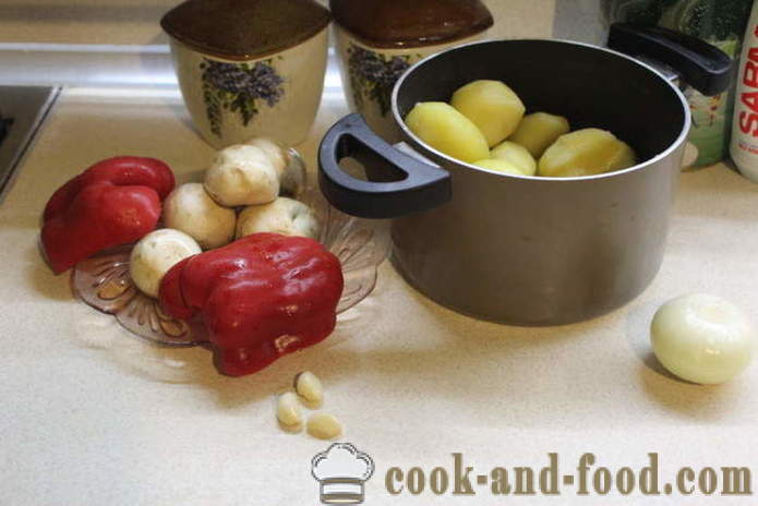 Ζεστή σαλάτα μανιταριών με πατάτες - πώς να κάνει μια ζεστή πατατοσαλάτα με μανιτάρια, ένα βήμα προς βήμα φωτογραφίες συνταγή