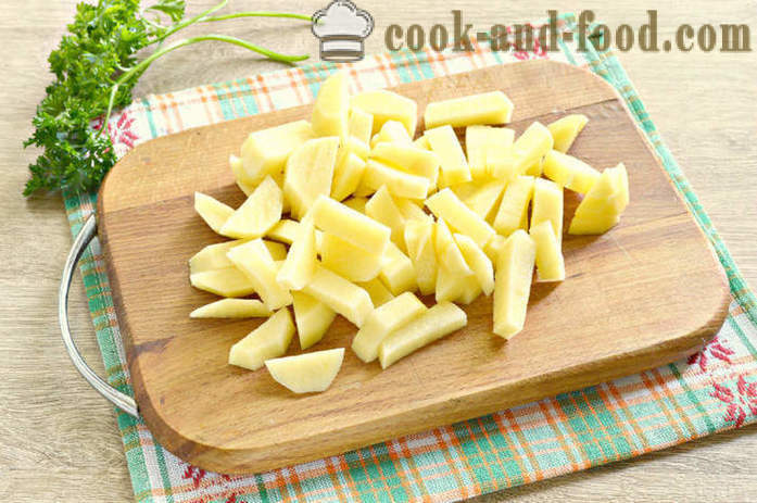 Πατάτες με μανιτάρια σε ξινή κρέμα - πώς να μαγειρεύουν τα μανιτάρια με πατάτες και κρέμα γάλακτος σε μια κατσαρόλα, με μια βήμα προς βήμα φωτογραφίες συνταγή