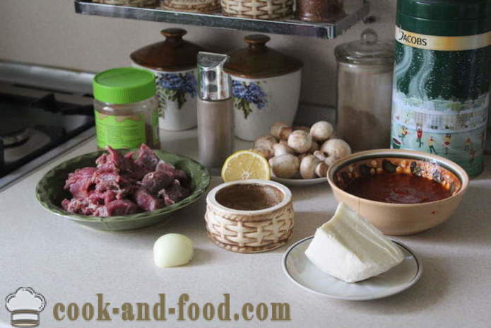 Tasty stew βόειου κρέατος - τόσο νόστιμο για να μαγειρέψουν στιφάδο μοσχάρι με μανιτάρια, ένα βήμα προς βήμα φωτογραφίες συνταγή