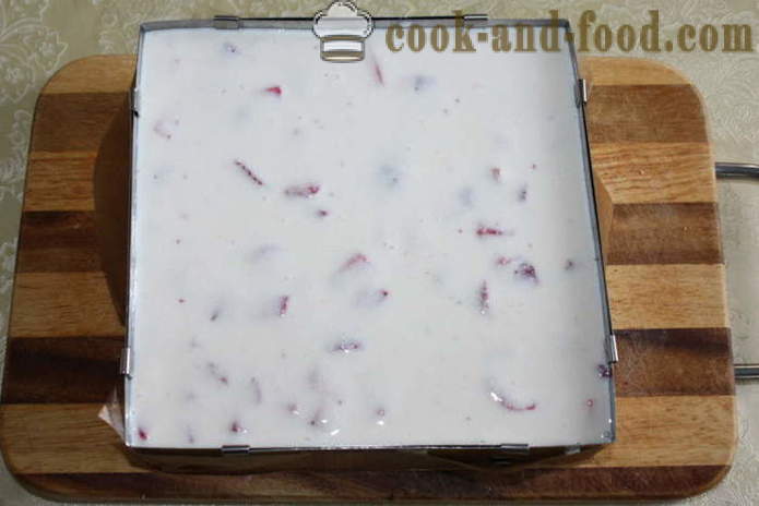Πηγμένο γάλα για τυρί τούρτα με φράουλες χωρίς ψήσιμο - πώς να μαγειρεύουν cheesecake με φράουλες, ένα βήμα προς βήμα φωτογραφίες συνταγή