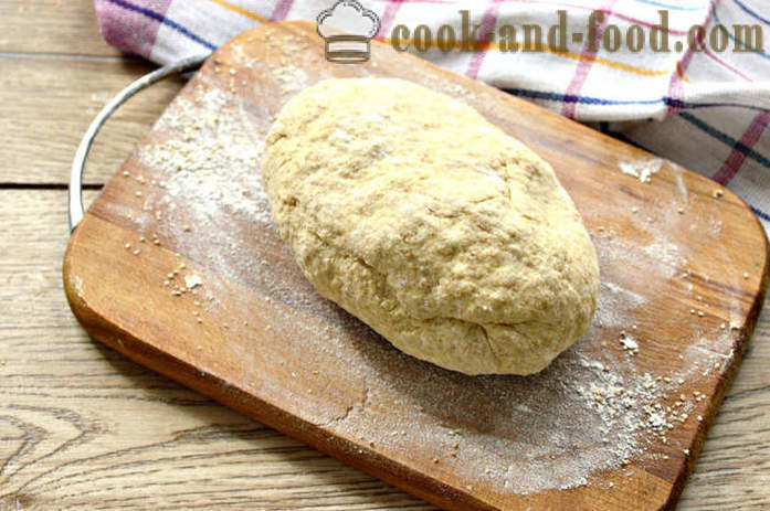 Delicious ζύμη για κέικ και πίτες στο φούρνο - πώς να κάνει μια ζύμη μαγιάς από σιτάρι ολικής αλέσεως, poshagovіy συνταγή με μια φωτογραφία