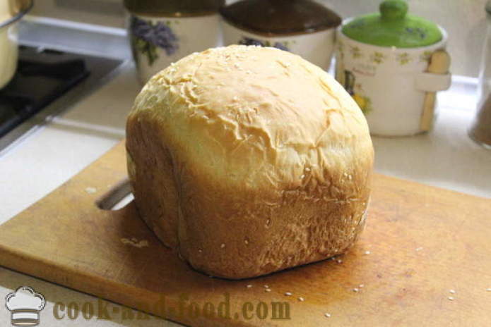 Γαλακτώδες λευκό ψωμί στη μηχανή ψωμιού - πώς να ψήνουν το ψωμί στο γάλα, ένα βήμα προς βήμα φωτογραφίες συνταγή