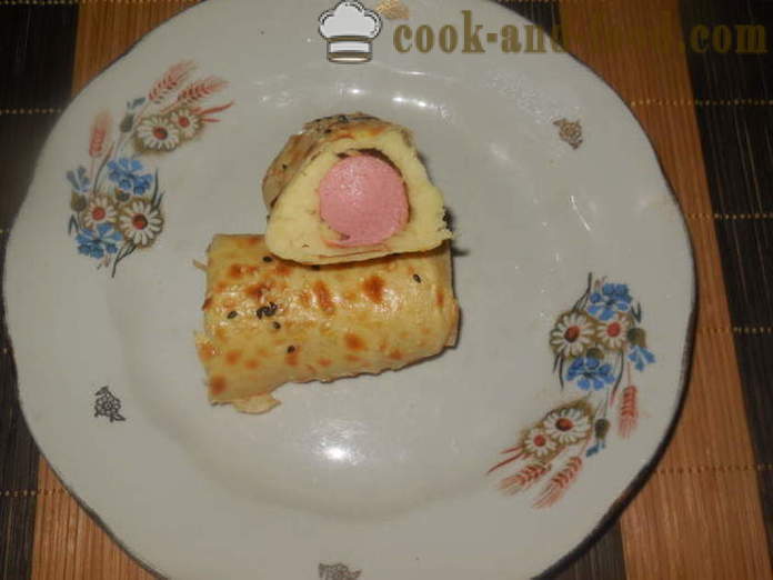 Νόστιμα ρολά πίτα με πατάτες και λουκάνικο - Πώς να προετοιμάσει ρολά πίτα γεμιστή, βήμα προς βήμα φωτογραφίες συνταγή