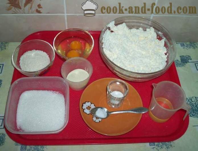 Διαιτητικά κέικ τυριού καρύδας χωρίς αλεύρι - πώς να κάνει διατροφικές τηγανίτες τυρόπηγμα με σιμιγδάλι, βήμα προς βήμα φωτογραφίες συνταγή