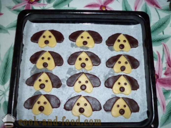 Χριστουγεννιάτικα μπισκότα κουλουράκι με τη μορφή ενός σκύλου - πώς να ψήνουν τα μπισκότα σε σχήμα σκύλου για την παραμονή της Πρωτοχρονιάς, ένα βήμα προς βήμα φωτογραφίες συνταγή