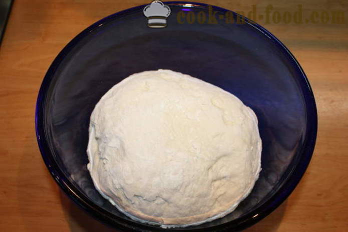 Ζύμη μαγιάς Βούτυρο για ψωμάκια - πώς να κάνει το βούτυρο ζύμη ζύμη για ψωμάκια, ένα βήμα προς βήμα φωτογραφίες συνταγή