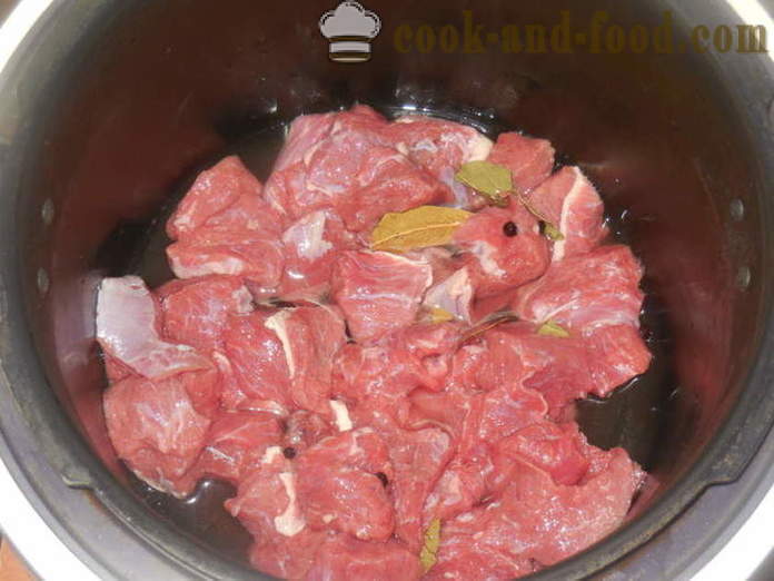 Διαγωνισμός κρέας στιφάδο - πώς να σιγοψήνω multivarka κρέας, βήμα προς βήμα φωτογραφίες συνταγών