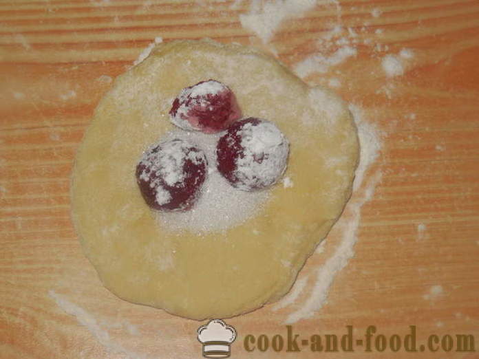 Κέικ Wind με φράουλες - πώς να μαγειρεύουν κέικ με φράουλες στο φούρνο, με μια βήμα προς βήμα φωτογραφίες συνταγή