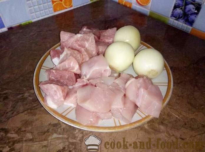 Νόστιμα μπιφτέκια από χοιρινό και κοτόπουλο - πώς να κάνει παϊδάκια από χοιρινό και κοτόπουλο, με μια βήμα προς βήμα φωτογραφίες συνταγή