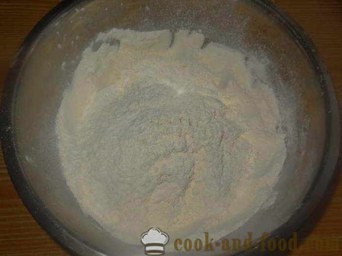 Μια απλή συνταγή για σπιτικό ψωμί σε μαρινάδα ντομάτα - πώς να ψήνουν ψωμί στο ψωμί maker στο σπίτι, βήμα προς βήμα φωτογραφίες συνταγή