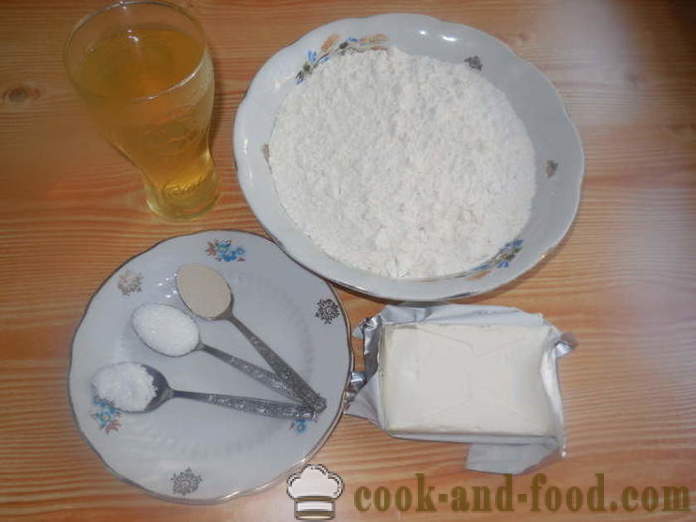 Μια απλή συνταγή για σπιτικό ψωμί σε μαρινάδα ντομάτα - πώς να ψήνουν ψωμί στο ψωμί maker στο σπίτι, βήμα προς βήμα φωτογραφίες συνταγή