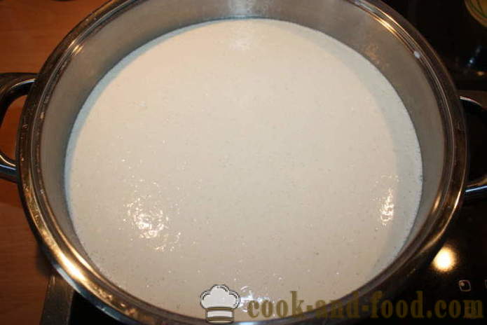 Πάσχα κέικ με αμύγδαλα και σταφίδες, γάλα - πώς να ψήνουν ένα κέικ στο φούρνο, με μια βήμα προς βήμα φωτογραφίες συνταγή