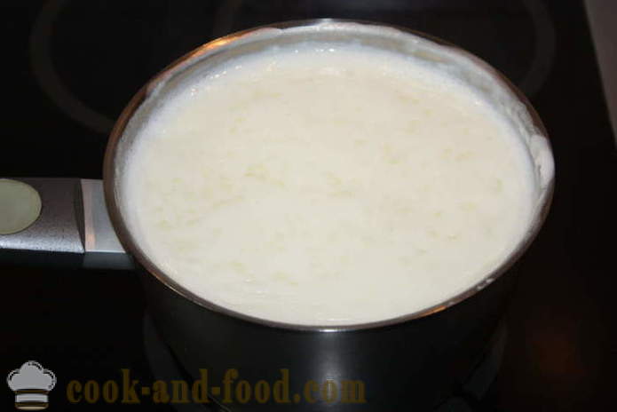 Το γάλα χυλό σάγου - πώς να μαγειρεύουν χυλό σάγου νόστιμο, με μια βήμα προς βήμα φωτογραφίες συνταγή
