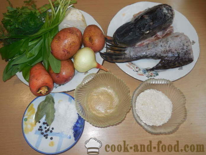 Μια απλή συνταγή για ψαρόσουπα από τους στόχους λούτσος multivarka - πώς να μαγειρεύουν σούπα από το σπίτι κεφάλι τούρνα, βήμα προς βήμα φωτογραφίες συνταγή