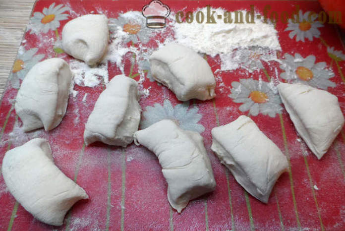 Κινέζοι Φούσκα με βάση το κρέας και τα κρεμμύδια - πώς να μαγειρεύουν κινεζική κέικ, βήμα προς βήμα φωτογραφίες συνταγή