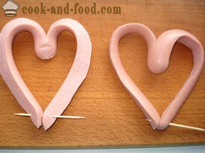 Ομελέτα με μια καρδιά με λουκάνικο - πώς να κάνει ομελέτα με τη μορφή της καρδιάς σε ένα φούρνο μικροκυμάτων, ένα βήμα προς βήμα φωτογραφίες συνταγή