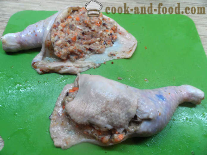 Μαλακά πόδια κοτόπουλου - πώς να μαγειρεύουν γεμιστό κοτόπουλο πόδια, βήμα προς βήμα φωτογραφίες συνταγή