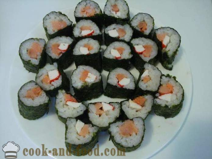 Ρολά σούσι με ραβδιά καβούρι και κόκκινο ψάρι - ρολά μαγείρεμα σούσι στο σπίτι, βήμα προς βήμα φωτογραφίες συνταγή