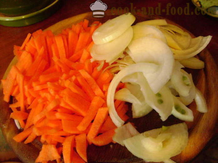 Μια νόστιμη συνταγή brotoly μαγειρευτά με κρεμμύδια και λαχανικά - μαγείρεμα brotola ψάρι με μαγιονέζα, μια βήμα προς βήμα φωτογραφίες συνταγή