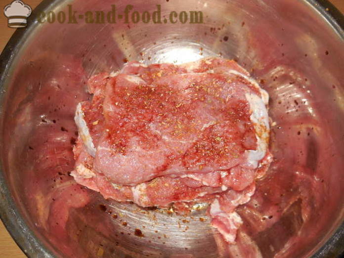 Ρολά από κρέας γεμιστό στο φούρνο - πώς να μαγειρεύουν ρολά κρέας σε σουβλάκια, ένα βήμα προς βήμα φωτογραφίες συνταγή