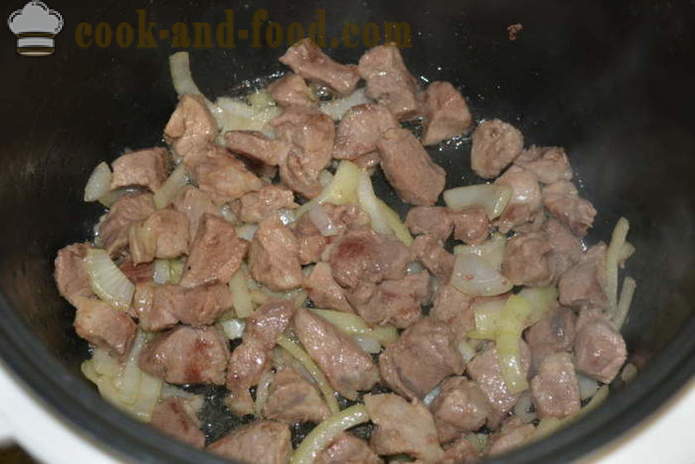 Χοιρινό με μανιτάρια σε multivarka όπως το γκούλας - πώς να μαγειρεύουν χοιρινό με μανιτάρια στο multivarka, βήμα προς βήμα φωτογραφίες συνταγή