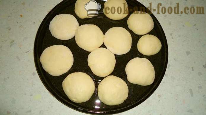 Κουλούρια ζύμης με σουσάμι στο φούρνο - πώς να κάνει ένα κουλούρι με σουσάμι στο σπίτι, βήμα προς βήμα φωτογραφίες συνταγή