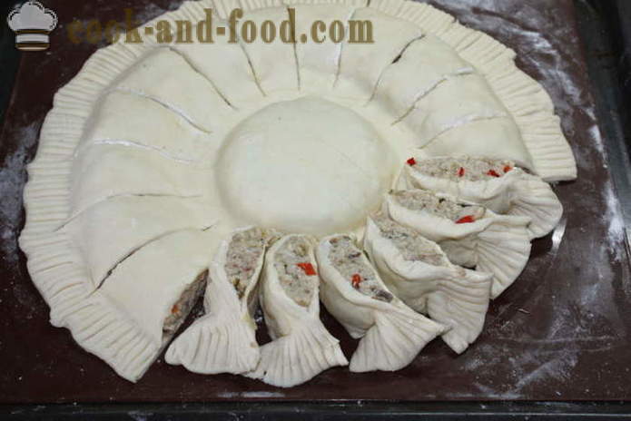 Τάρτα σφολιάτας με κοτόπουλο και τυρί - το πώς να κάνει ένα κέικ στρώματος με κοτόπουλο, ένα βήμα προς βήμα φωτογραφίες συνταγών