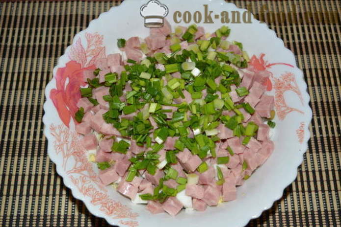 Μια απλή σαλάτα με κινέζικο λάχανο, το ζαμπόν και τα μπιζέλια - πώς να προετοιμάσει μια σαλάτα από κινέζικο λάχανο και ζαμπόν, ένα βήμα προς βήμα φωτογραφίες συνταγή