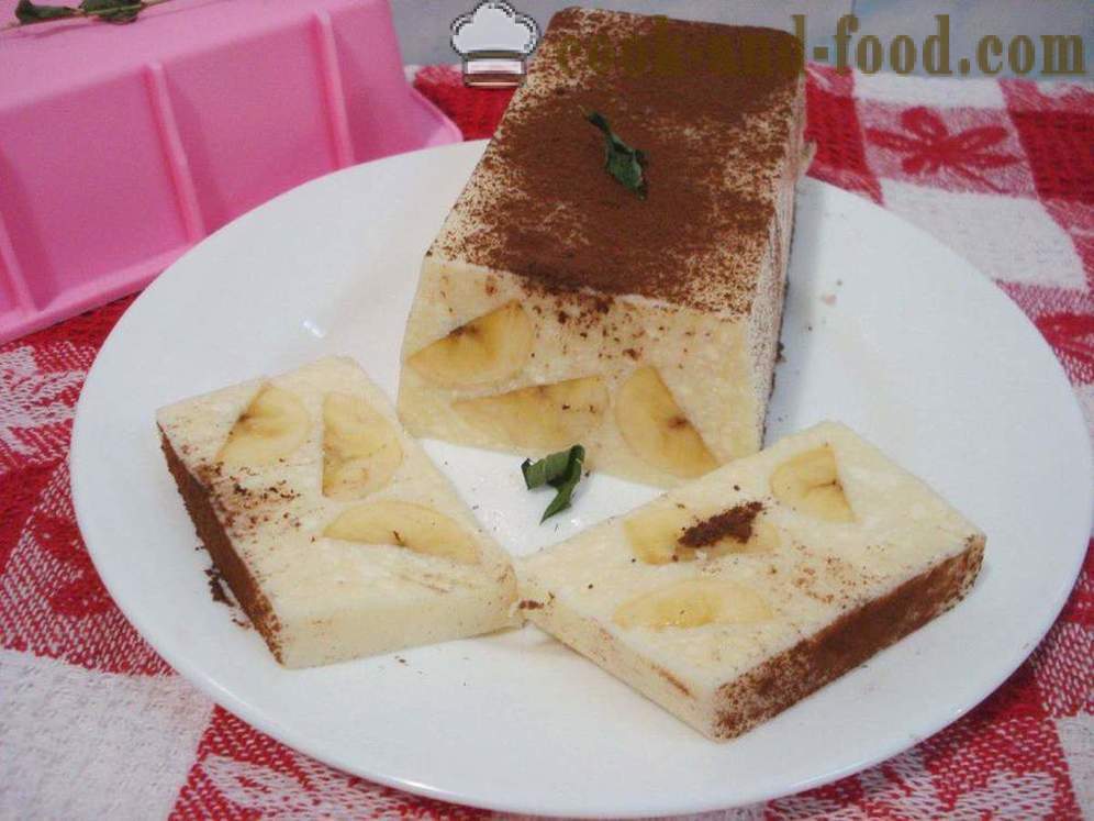Πηγμένο γάλα για τυρί επιδόρπιο με ζελατίνη και μπανάνα χωρίς ψήσιμο - πώς να μαγειρεύουν cheesecake επιδόρπιο με ζελατίνη, μια βήμα προς βήμα φωτογραφίες συνταγή