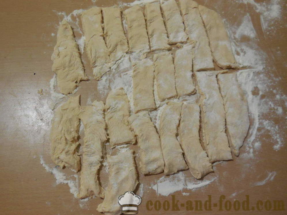 Τα cookies πουρέ πατάτας - πώς να ψήνουν ένα μπαστούνια πατάτα στο φούρνο, με μια βήμα προς βήμα φωτογραφίες συνταγή