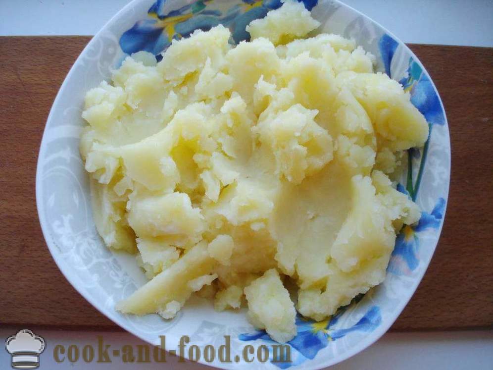 Ζυμαρικά με πατάτες και κρεμμύδια - πώς να κάνει ζυμαρικά με πατάτες, μια βήμα προς βήμα φωτογραφίες συνταγή