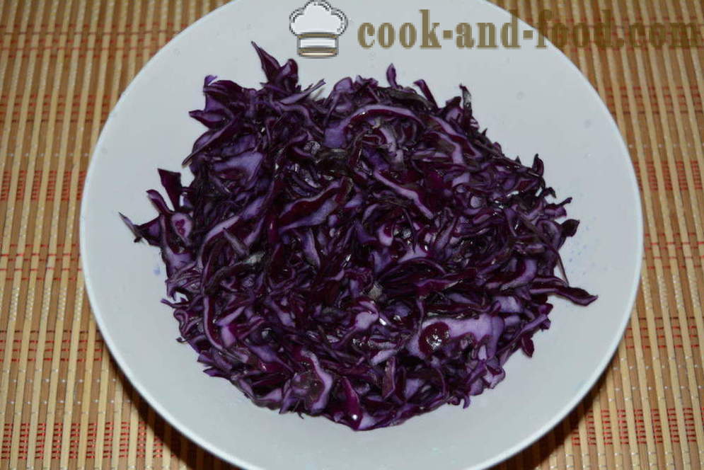Απλή σαλάτα από κόκκινο λάχανο με μαγιονέζα - πώς να προετοιμάσει μια σαλάτα από κόκκινο λάχανο, ένα βήμα προς βήμα φωτογραφίες συνταγή