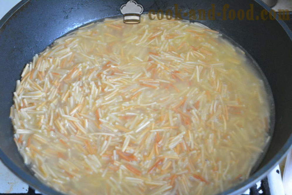 Τηγανητά noodles σε ένα τηγάνι - πώς να μαγειρεύουν τηγανητό φιδέ, ιστός αράχνης, χωρίς την αποστράγγιση του νερού, βήμα προς βήμα φωτογραφίες συνταγή