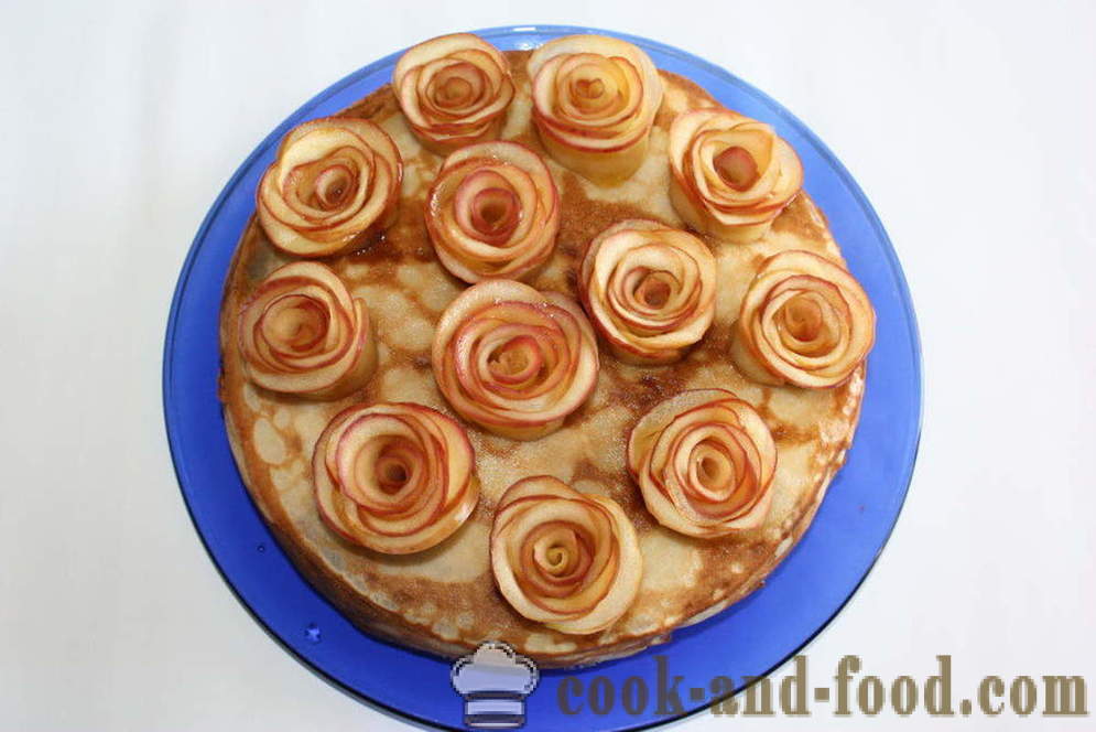 Κέικ Τηγανίτες με τυρί κρέμα και μήλο τριαντάφυλλα - πώς να κάνει ένα κέικ κρέπα με πηγμένο γάλα για τυρί, ένα βήμα προς βήμα φωτογραφίες συνταγή