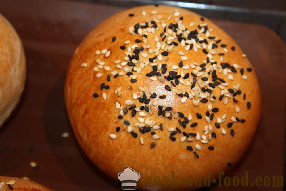 Νόστιμα ψωμάκια για χάμπουργκερ στα McDonald 's - πώς να ψήνουν ψωμάκια για χάμπουργκερ στο σπίτι, βήμα προς βήμα φωτογραφίες συνταγή