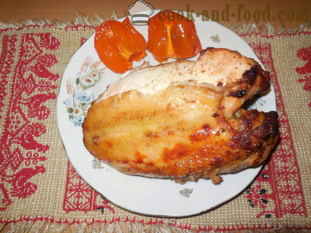 Ζουμερό στήθος κοτόπουλου ψημένο στο φούρνο - πώς να μαγειρεύουν στήθη κοτόπουλου στο φούρνο, με μια βήμα προς βήμα φωτογραφίες συνταγή
