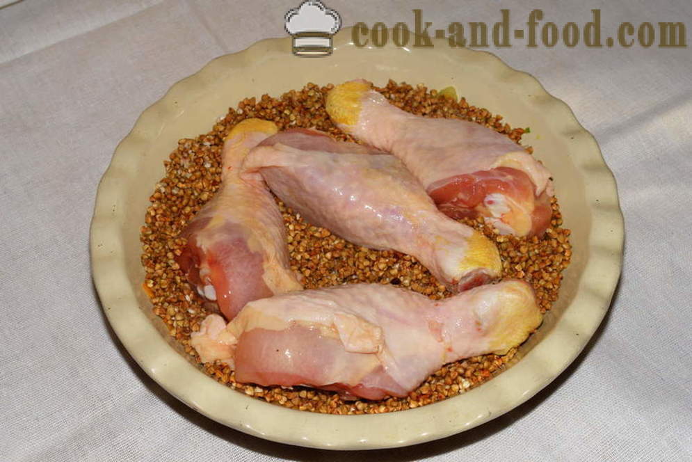 Φαγόπυρο ψητό κοτόπουλο στο φούρνο - πώς να μαγειρεύουν κοτόπουλο με φαγόπυρο στο φούρνο, με μια βήμα προς βήμα φωτογραφίες συνταγή