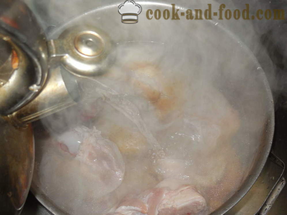 Σπιτικό ζελέ κοτόπουλο χωρίς ζελατίνη - πώς να προετοιμάσει ζελέ κοτόπουλο και χοιρινό multivarka-κουζίνα, ένα βήμα προς βήμα φωτογραφίες συνταγή