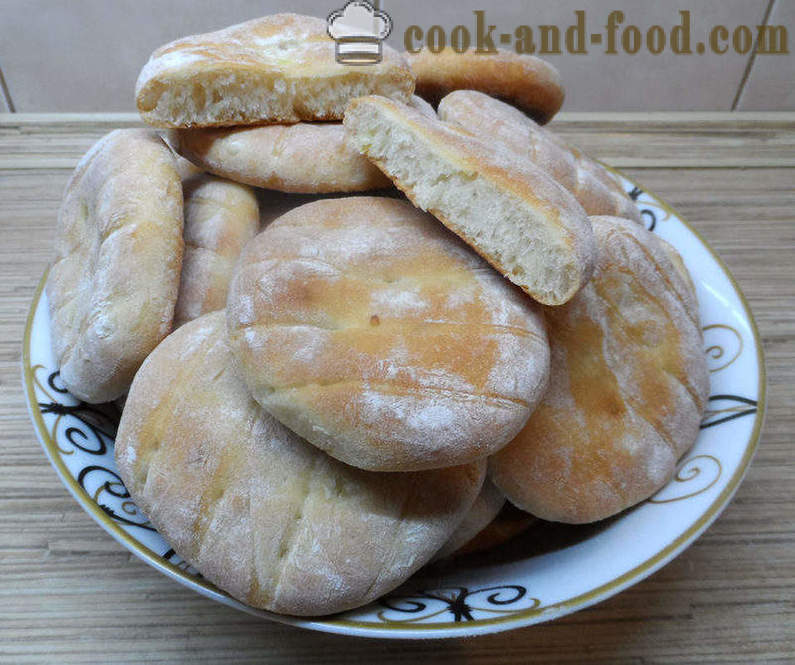 Ψωμί κρεμμύδι στο φούρνο ή το κρεμμύδι ψωμάκια - όπως το πώς να ψήνουν το ψωμί, κρεμμύδι, ένα βήμα προς βήμα φωτογραφίες συνταγή