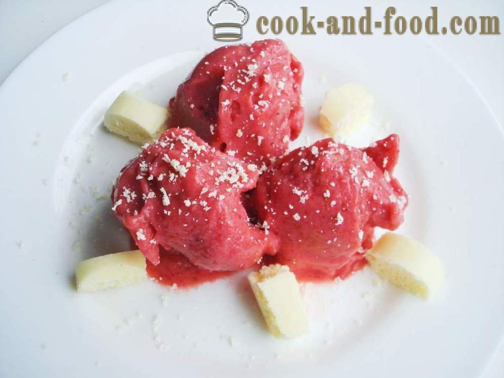 Κρεμώδες παγωτό φράουλα από κατεψυγμένα φρούτα και συμπυκνωμένο γάλα - πώς να κάνει γρήγορα σπιτικό παγωτό με φράουλες, ένα βήμα προς βήμα φωτογραφίες συνταγή