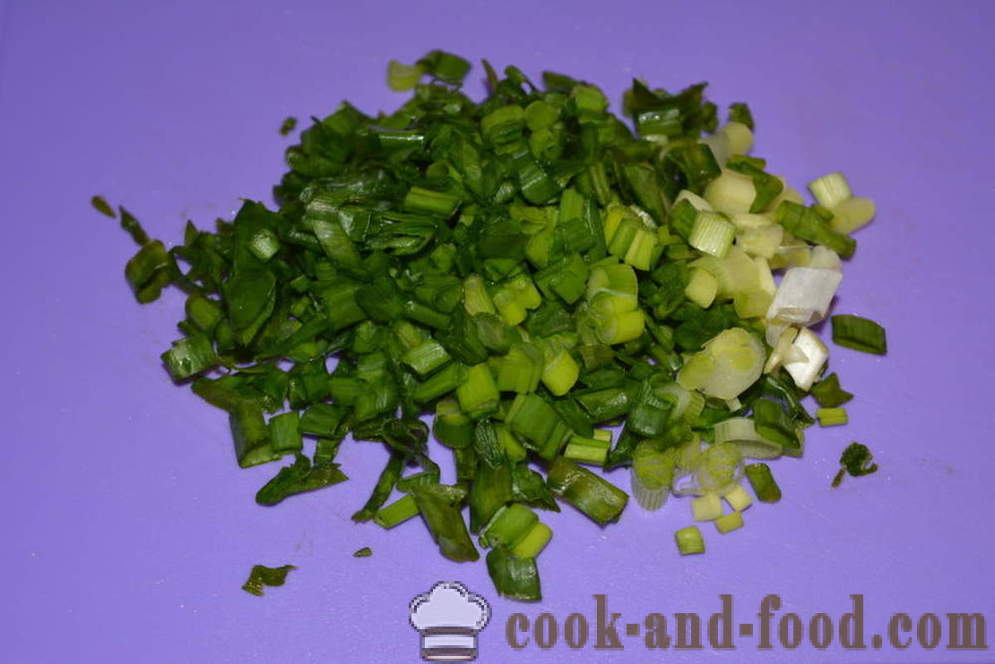 Νόστιμη σαλάτα αγκινάρας και τα καρότα και τα πράσινα κρεμμύδια - πώς να προετοιμάσει μια σαλάτα αγκινάρας και τα καρότα συνταγή με μια φωτογραφία