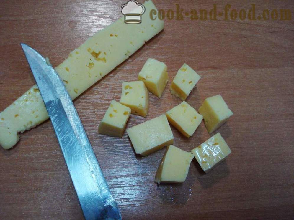 Κεφτεδάκια κοτόπουλου με τυρί στο multivarka - πώς να μαγειρεύουν χάμπουργκερ σε multivarka, βήμα προς βήμα φωτογραφίες συνταγή