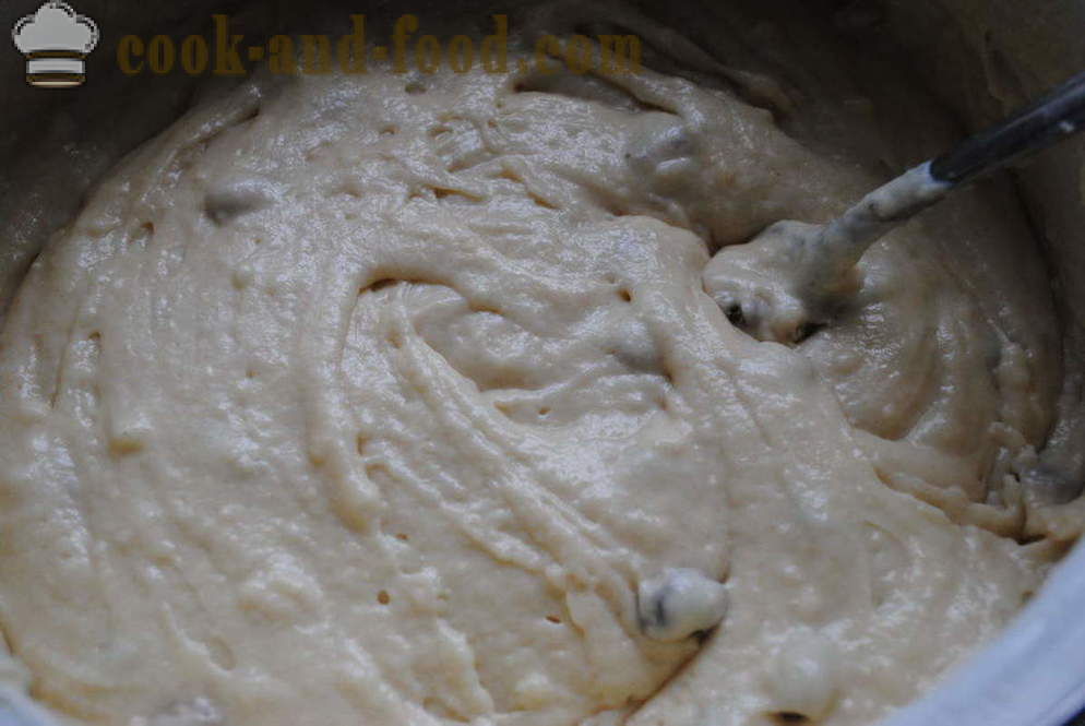 Σπιτικό κέικ με σταφίδες στο φούρνο - πώς να κάνετε muffins με σταφίδες στο κεφίρ, ένα βήμα προς βήμα φωτογραφίες συνταγή