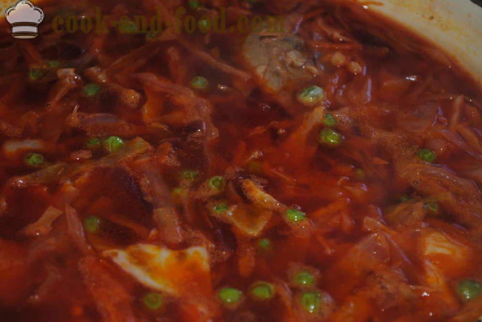Borsch με τεύτλα, λάχανο και κρέας - πώς να μαγειρεύουν σούπα με παντζάρια, με μια βήμα προς βήμα φωτογραφίες συνταγή