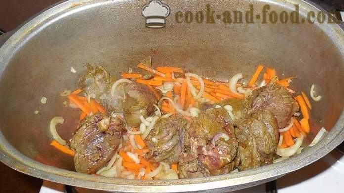 Πώς να μαρινάρετε το κρέας άγριων λαγών μαριναρισμένο σε γιαούρτι και μαγειρεύουμε ραγού κρέας λαγού με φασόλια, καρότα και κρεμμύδια - βήμα προς βήμα φωτογραφίες συνταγή
