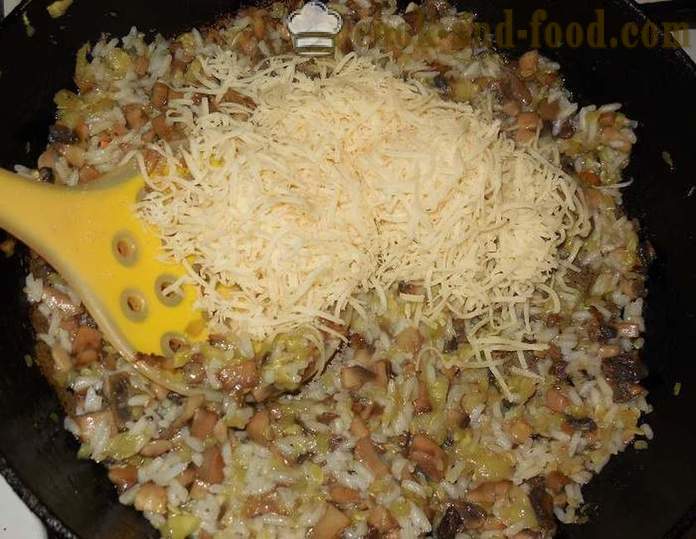Κολοκυθάκια στο φούρνο με κιμά: ρύζι με μανιτάρια και τυρί - πώς να μαγειρεύουν γεμιστά κολοκυθάκια στο φούρνο, με μια βήμα προς βήμα φωτογραφίες συνταγή