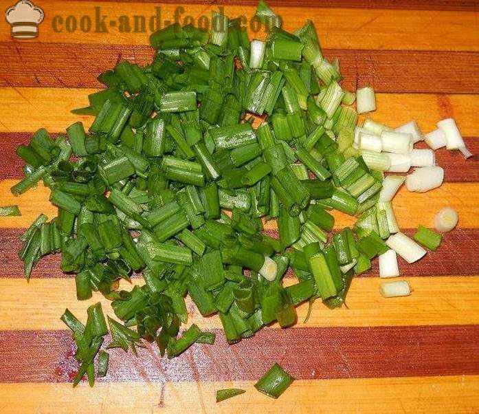 Εύκολη και νόστιμη σαλάτα άνοιξη του λάχανο, ραπανάκι και τα αγγούρια χωρίς μαγιονέζα - πώς να κάνει μια σαλάτα άνοιξη με μια βήμα προς βήμα φωτογραφίες συνταγή